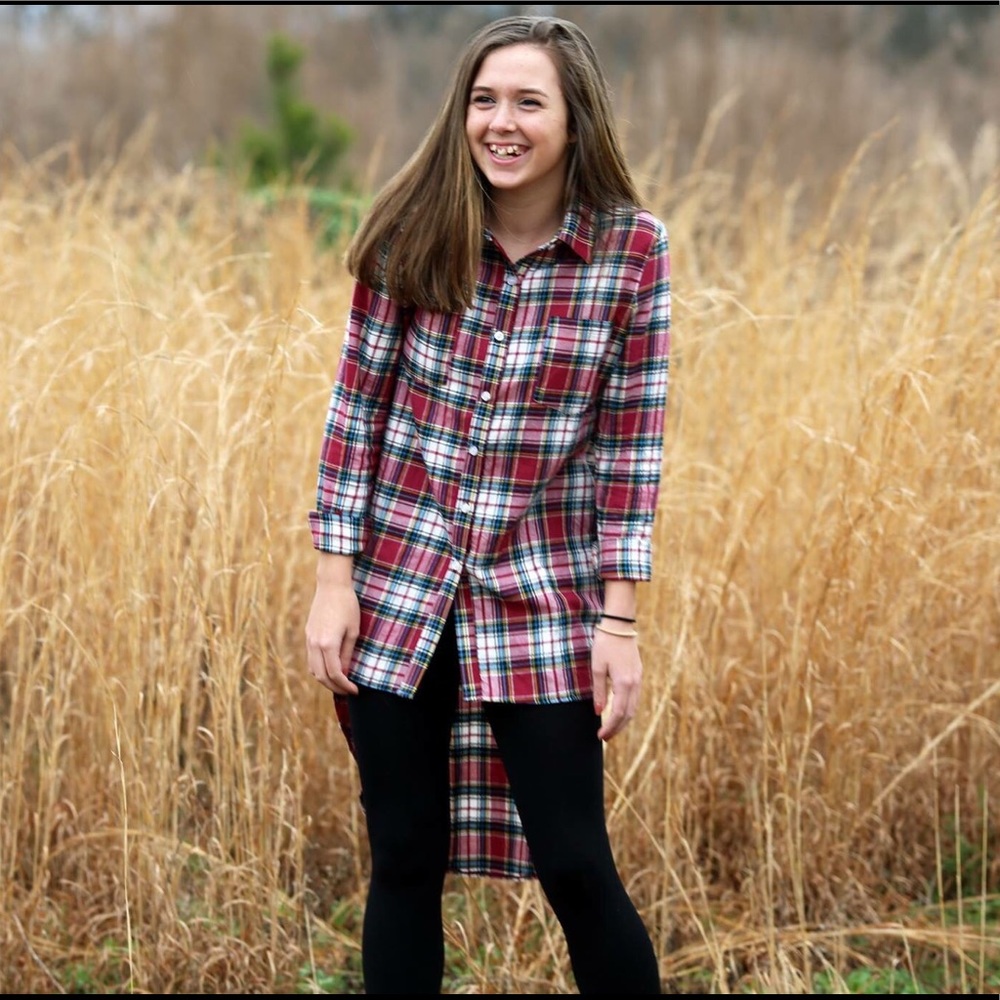 Super cute red plaid shirt